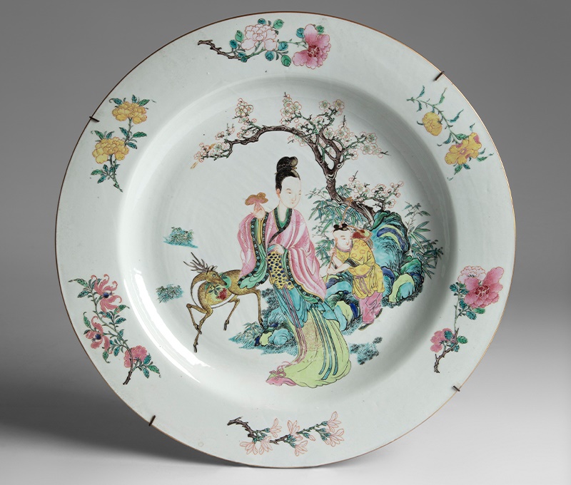 A Fine Qing Dynasty 'Magu' Charger